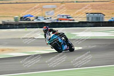 media/Sep-07-2025-TrackXperience (Sun) [[ee17e62fad]]/Level 2/Session 4 (Lower Chicane)/